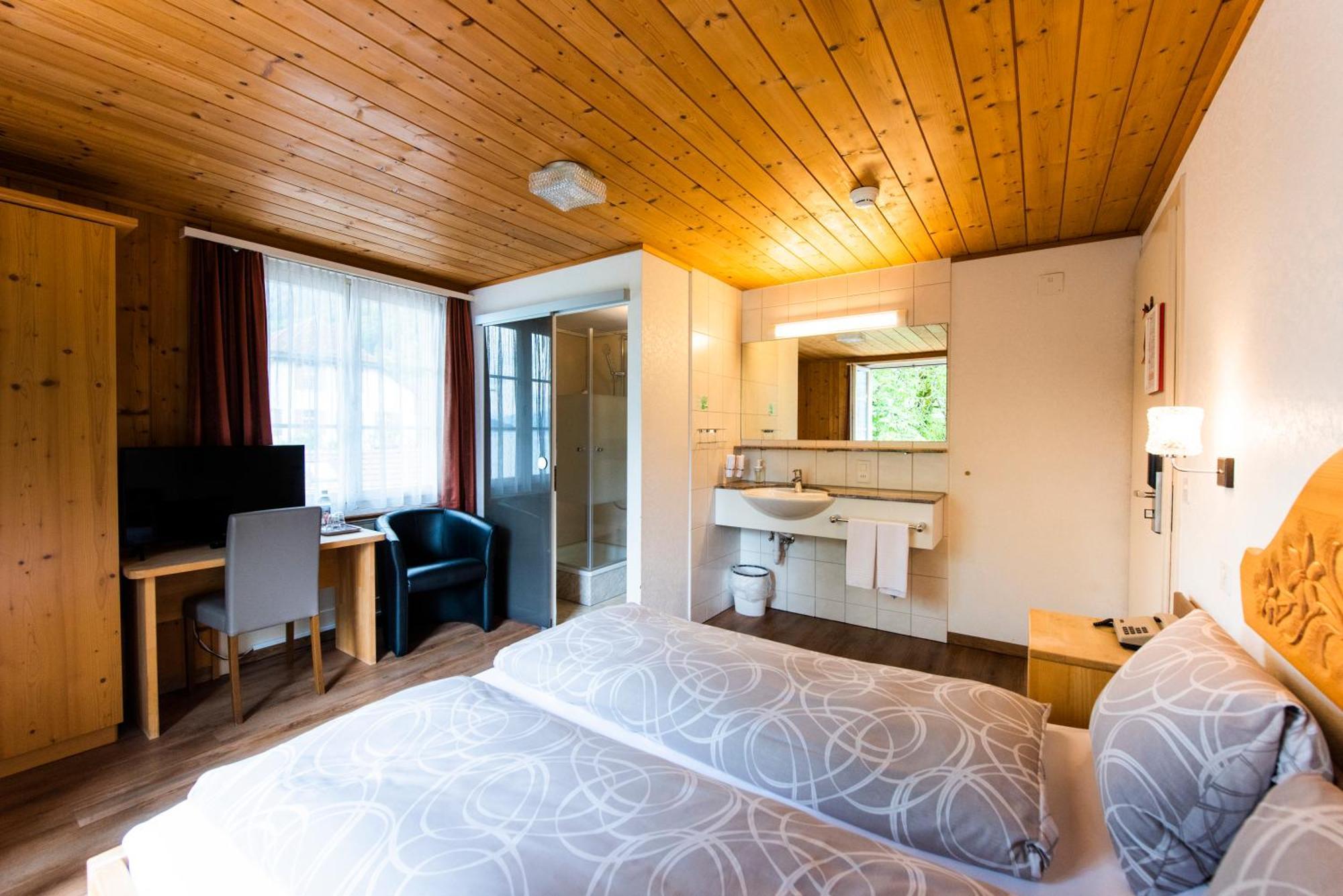 Hotel Brienzerburli Brienz  Eksteriør bilde